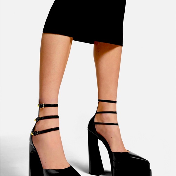 Nero-Oro Versace Platform Shoes - Picture 6 of 16